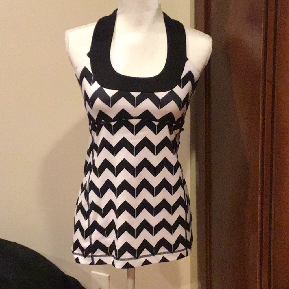Lululemon tank with racer back.  Chevron. Size 8